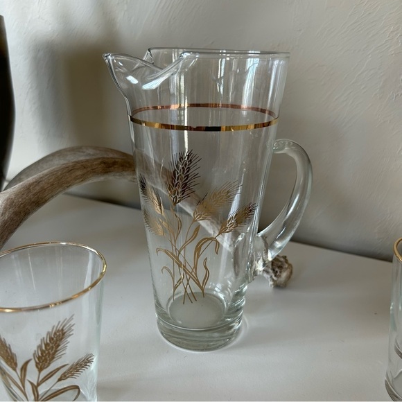 Vintage Pitcher and Glass Set - Picture 2 of 6